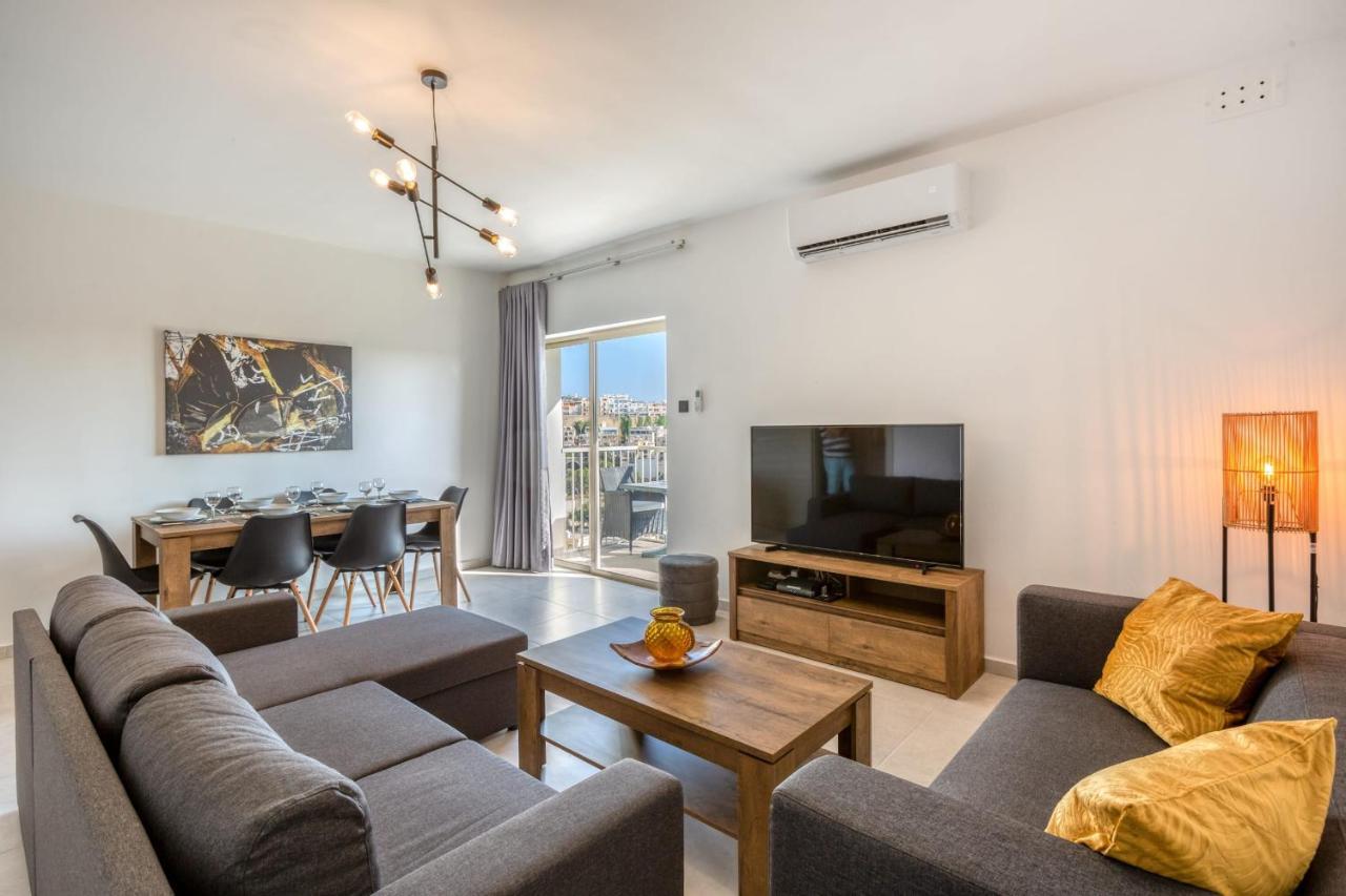 Pool Apartment Is-Swieqi Extérieur photo
